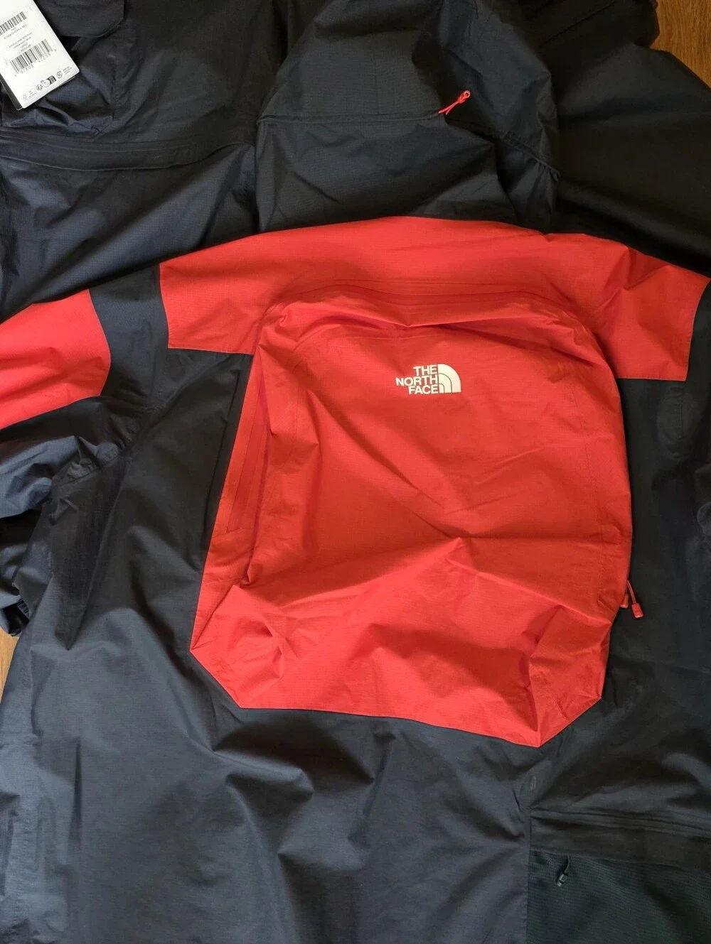 The North Face Undercover Soukuu Men’s Black & Red Jacket And Pants Nwot